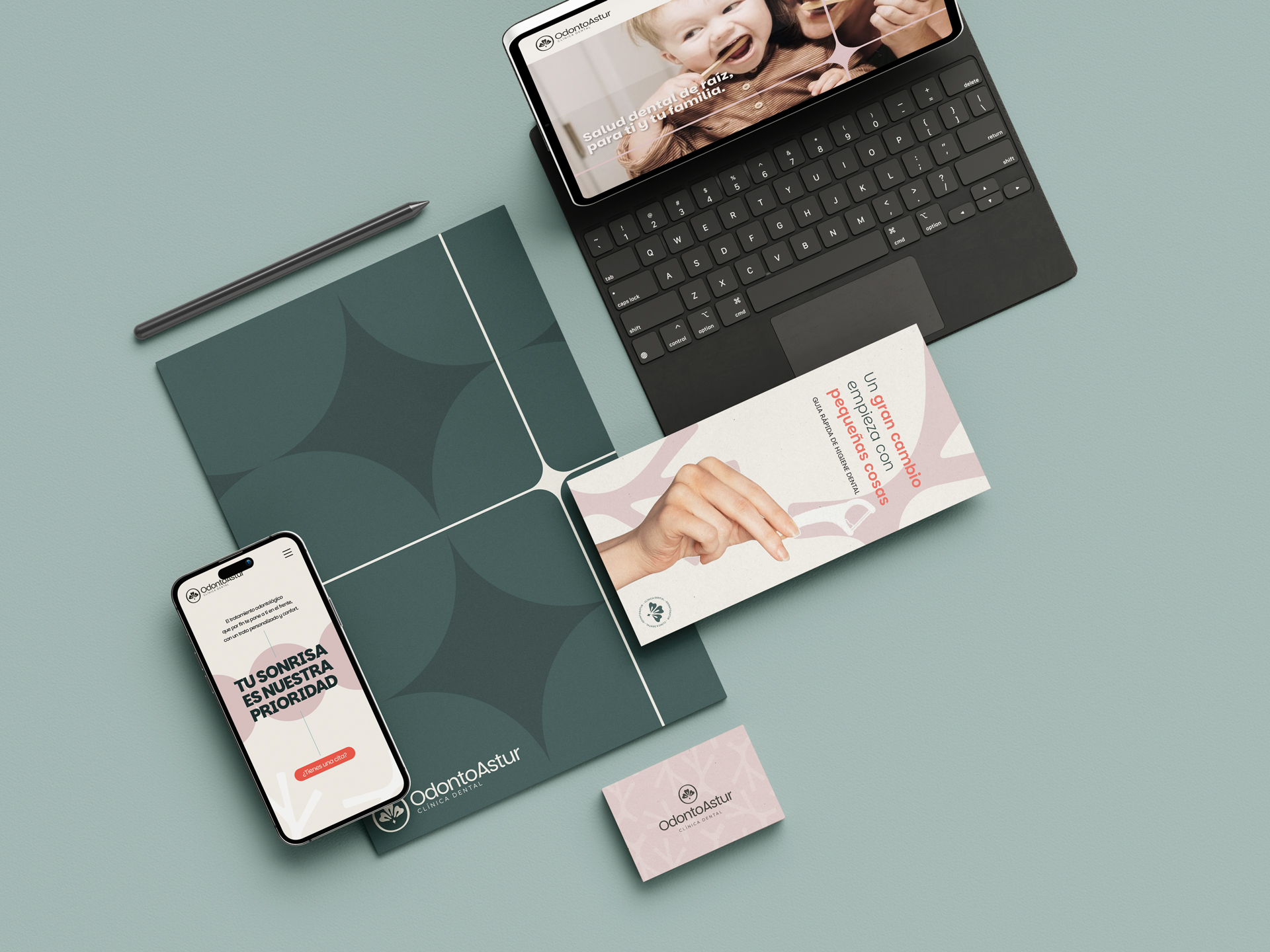 Small_Stationery_Mockup_4